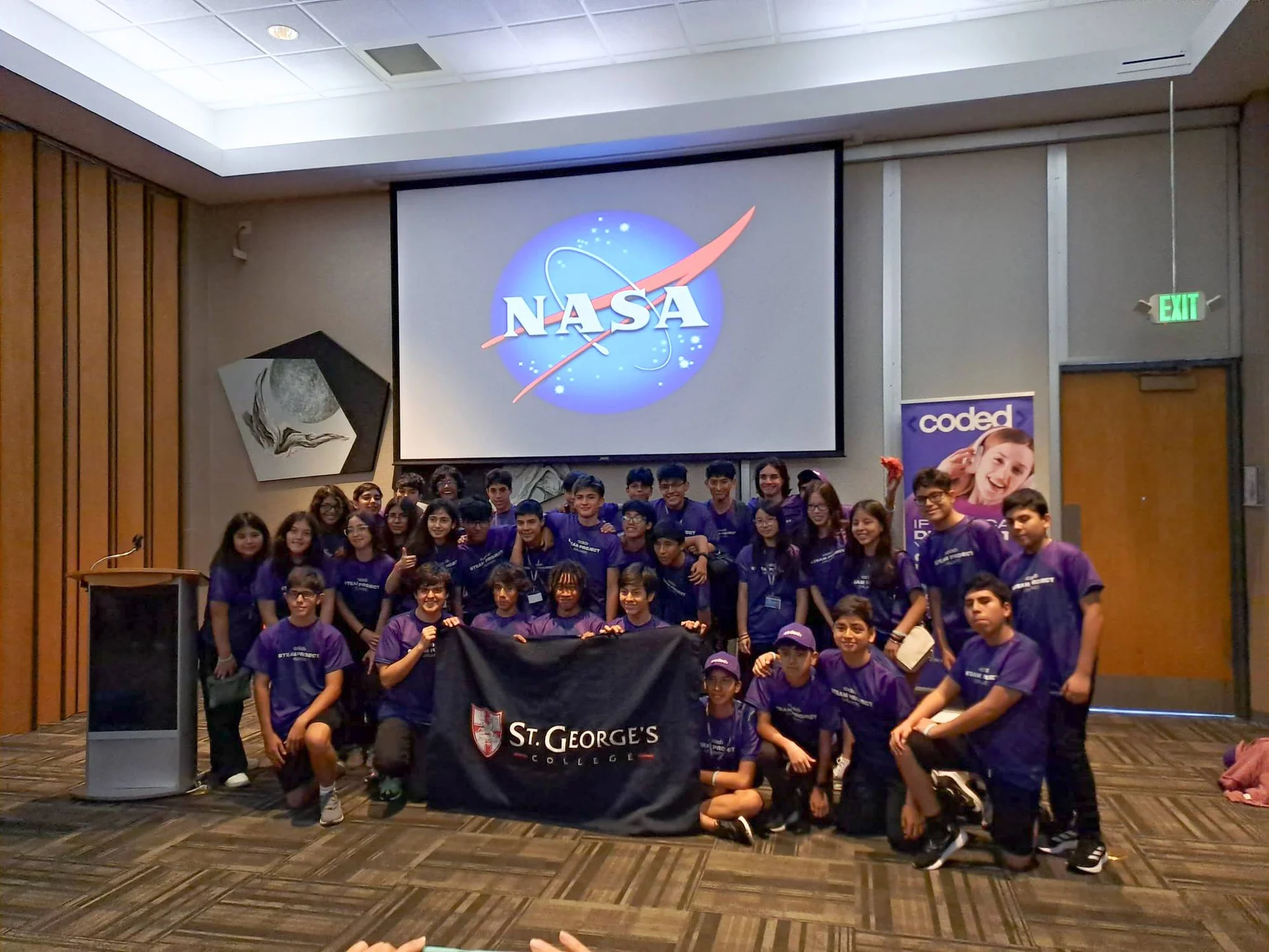 Delegación de SGC viaja a Coding Education Disney 2024