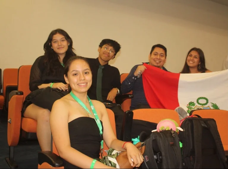 Nuestros estudiantes de St. George’s College destacan en el Mundial Escolar de Debate en Español 2026