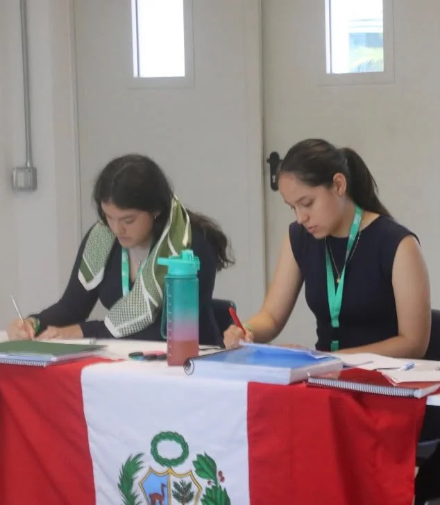 Nuestros estudiantes de St. George’s College destacan en el Mundial Escolar de Debate en Español 2026