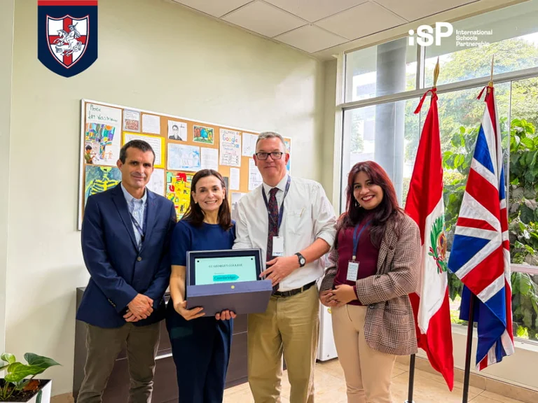 St. George’s College recibe la Placa Loyalty de Cambridge