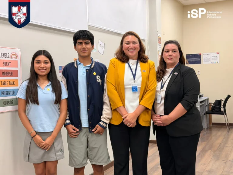 St. George’s College recibió la visita de Su-Lin Garbett-Shiels, Embajadora del Reino Unido en el Perú
