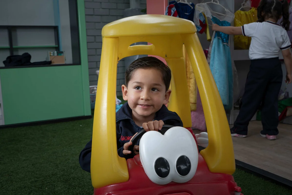 Parte de un grupo educativo global que prioriza el aprendizaje